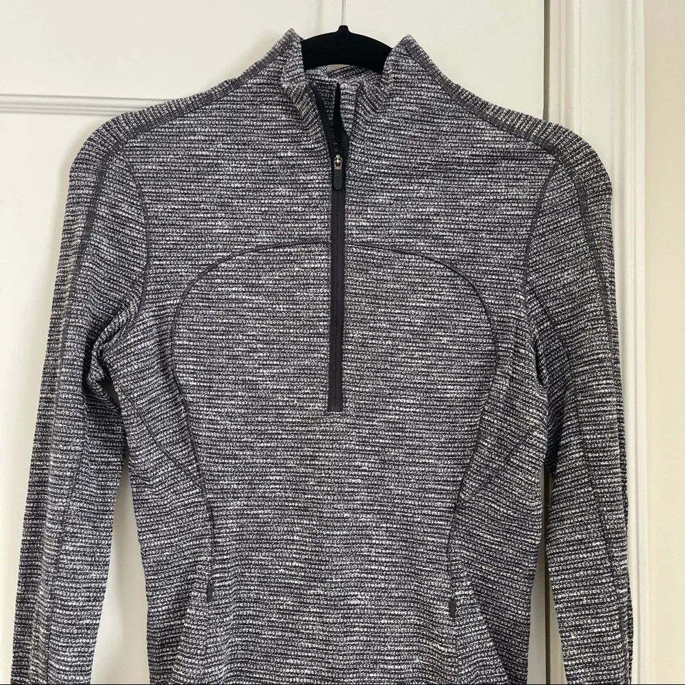 Lululemon Run Briskly 1/2 Zip - Picture 2 of 12